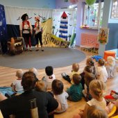 Teatrzyk AJ PROJECT przedstawienie pt."Wyspa skarbów"
