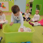 Projekt "Poznajemy kolory" - BIAŁY